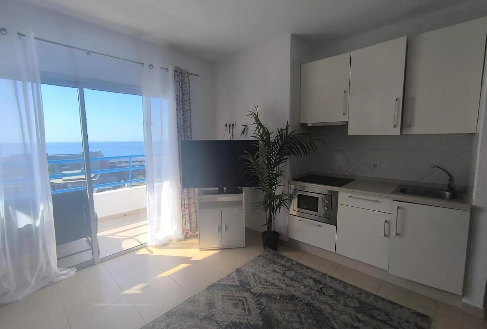 Paraiso Del Sur Apartments contacts